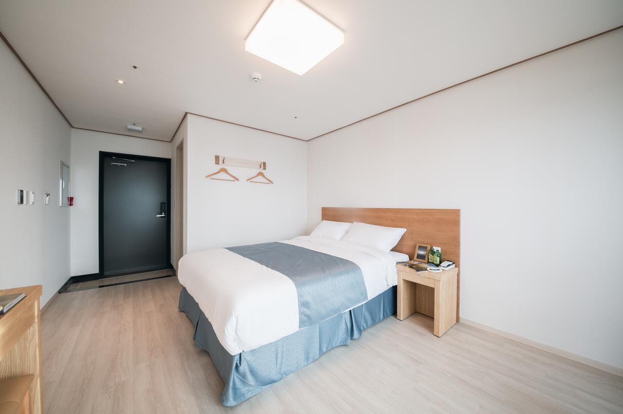 Jeju Mon Dieu Hotel Εξωτερικό φωτογραφία