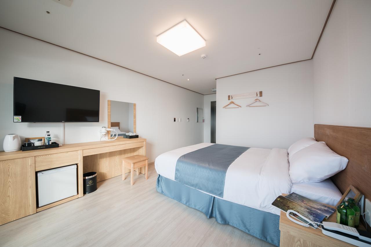 Jeju Mon Dieu Hotel Εξωτερικό φωτογραφία
