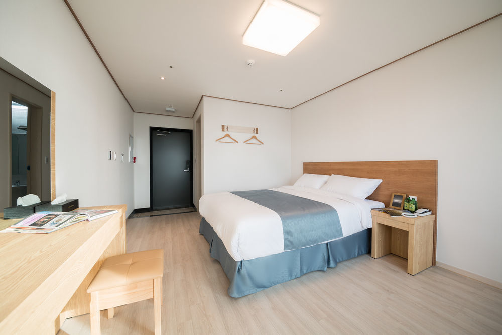 Jeju Mon Dieu Hotel Εξωτερικό φωτογραφία